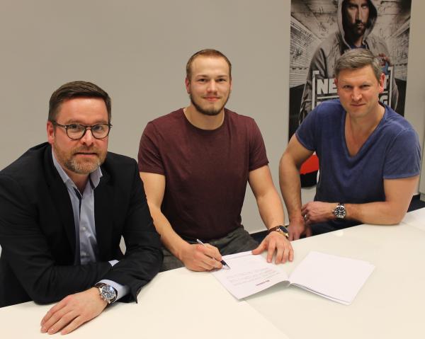 Marius Fuchs hat in Hamburg unterschrieben