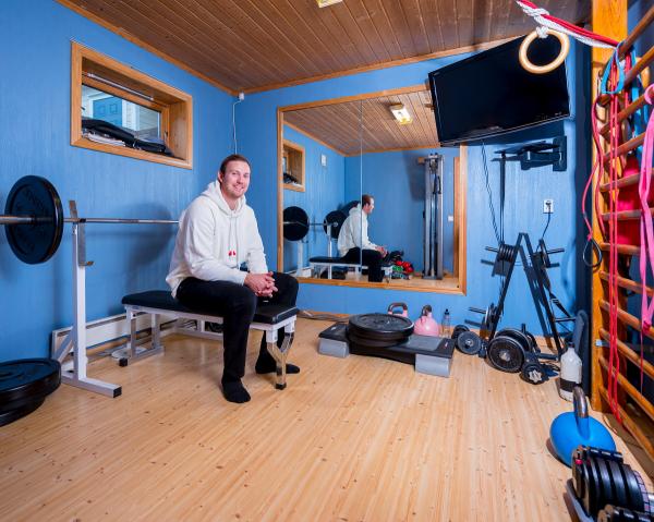 Sander Sagosen öffnete für Bock auf Handball die Türen zum Kraftraum im Keller seines Elternhauses